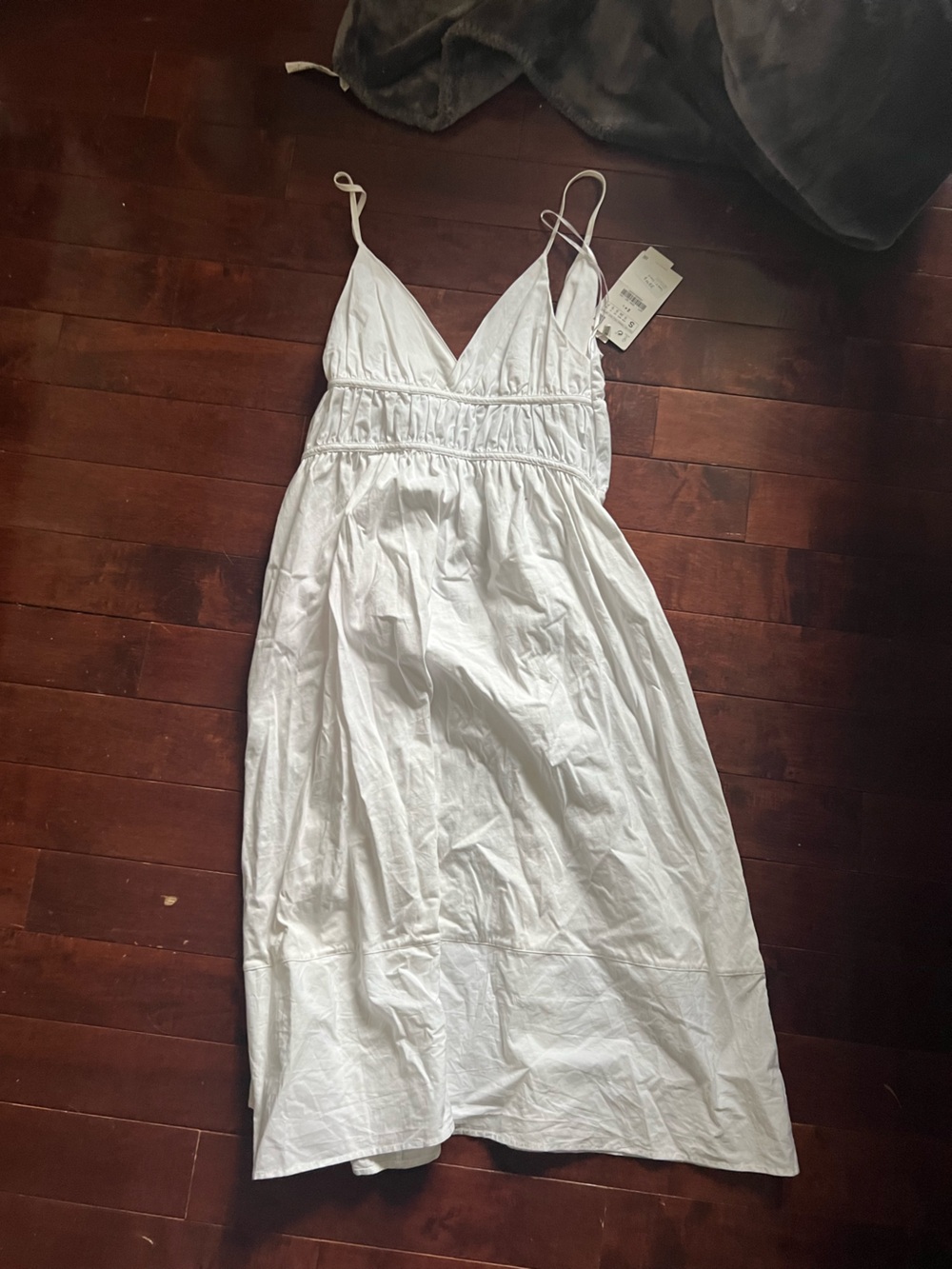 White Sleeveless Summer Maxi Dress